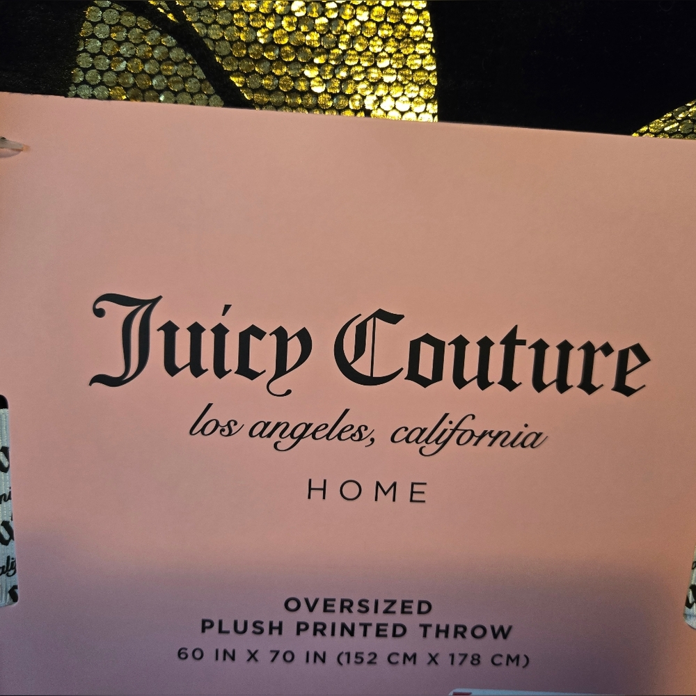 SOLD ‼️ Juicy Couture Oversized Plush Gold Foil Glam Bow Throw Blanket - Picture 3 of 4
